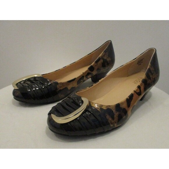 Bijou by AJ Valenci Shoes Gold Animal Leopard Print Low Kitten Heel Size 6.5 - Picture 1 of 12